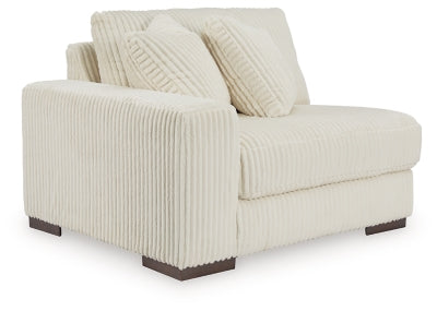 Lindyn Sectional with Chaise