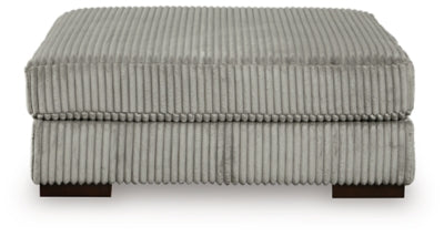 Lindyn Living Room Set