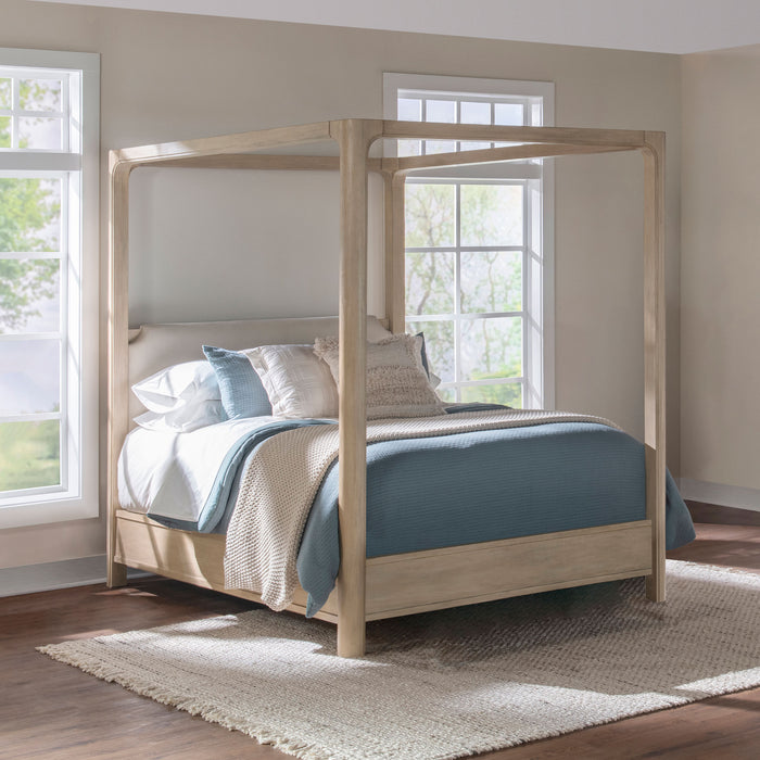 Solano Canopy Panel Platform Bed