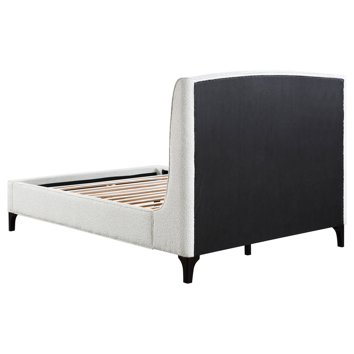 Mosby Queen Beds